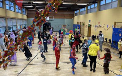 Alleh Hopp die Goetheschule steht Kopp